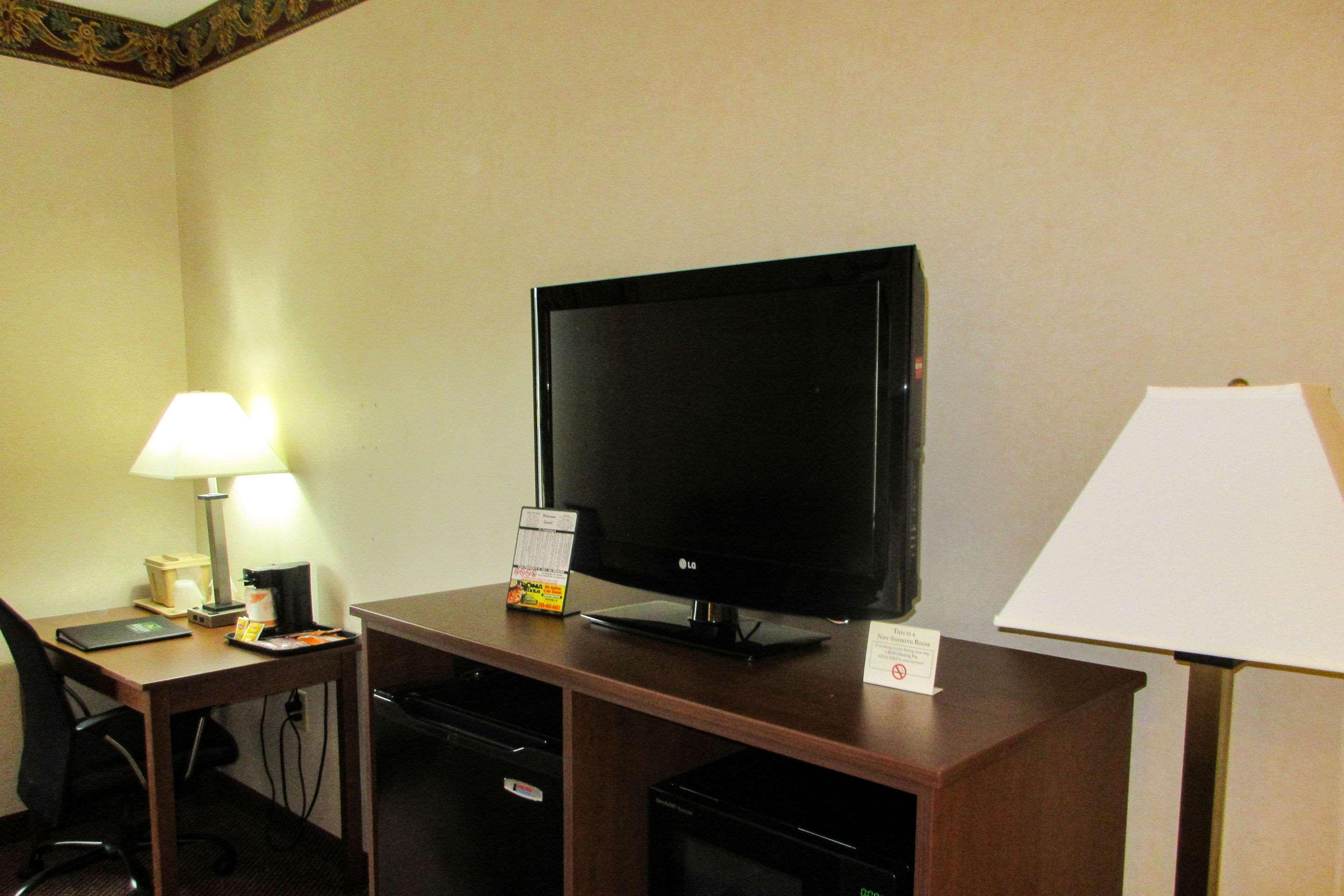 Sawyer Quality Inn מראה חיצוני תמונה